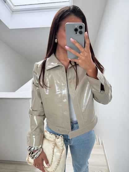 Veste otto