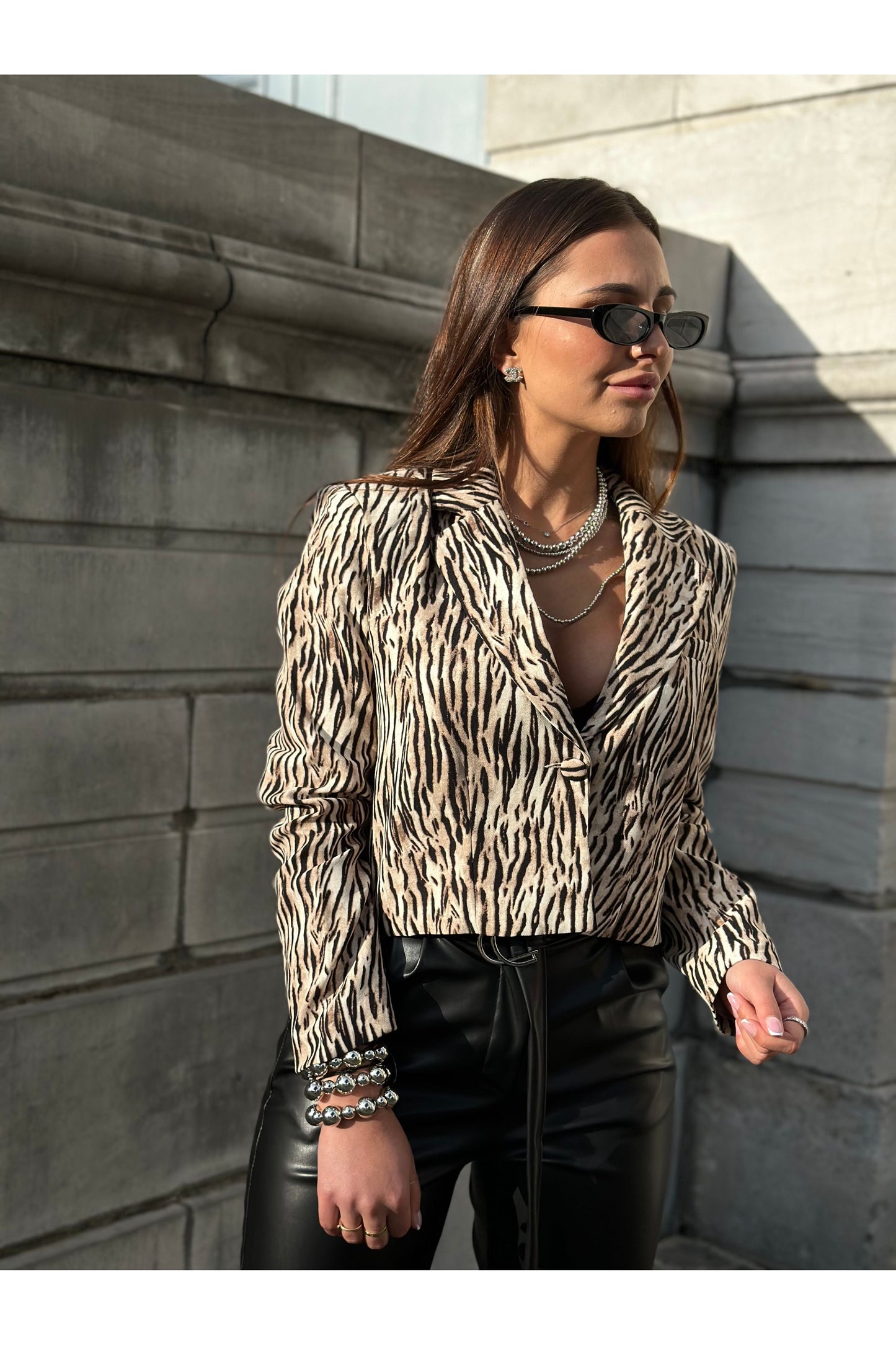 Blazer Amina