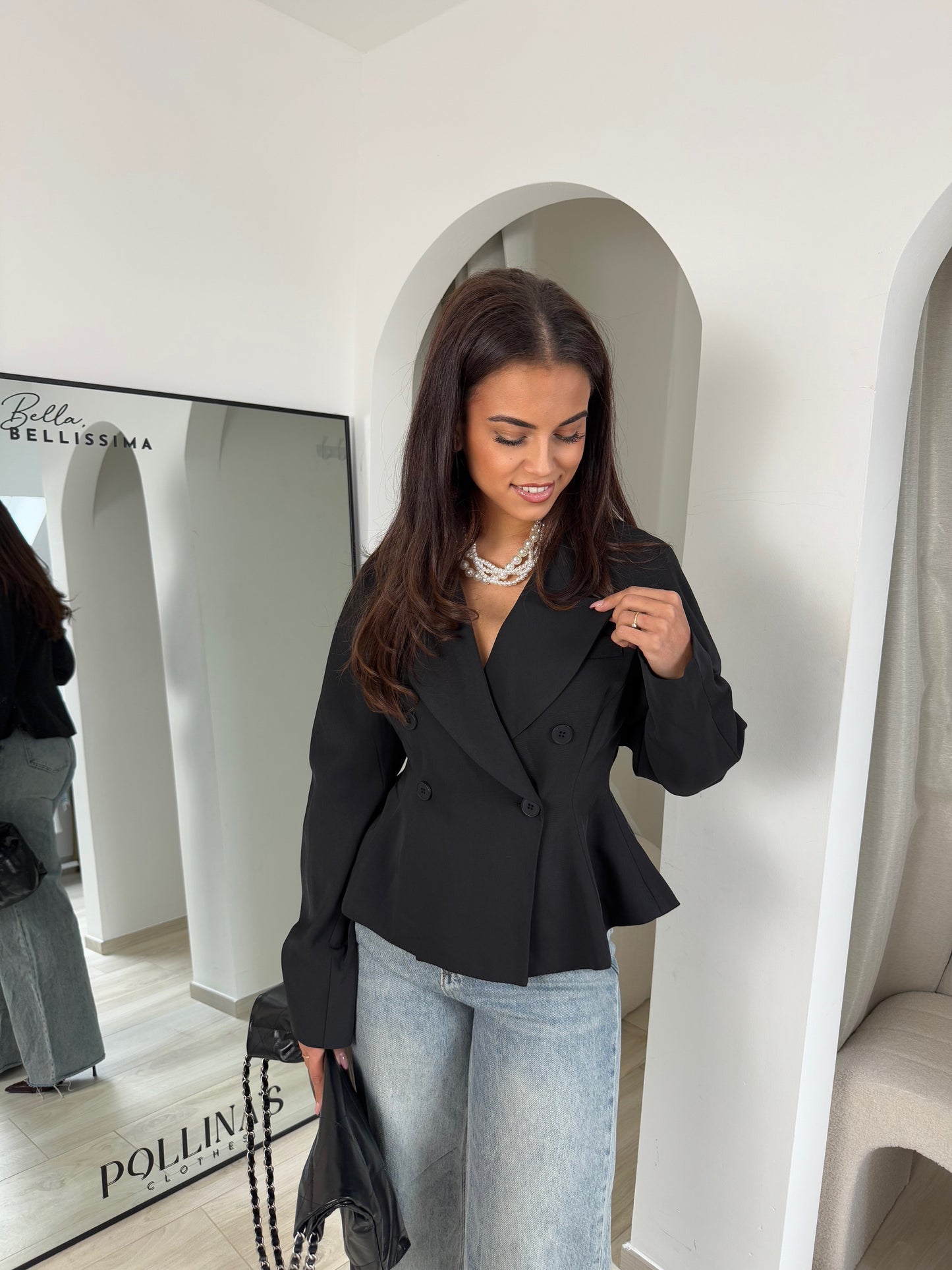 Blazer Aghata
